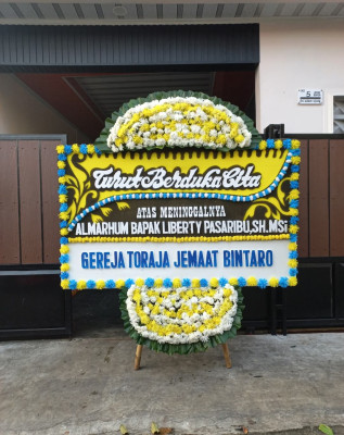 Papan Bunga Duka di Karang Bindu